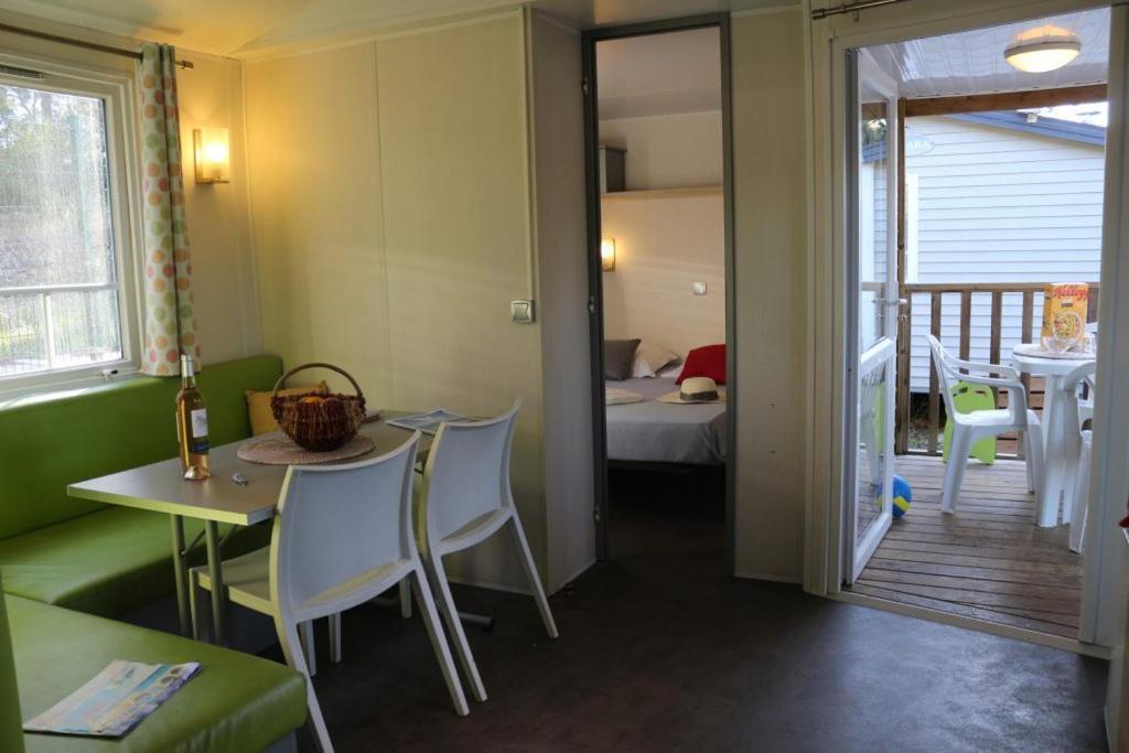 Camping Parc Mogador Sanary-sur-Mer Exterior foto